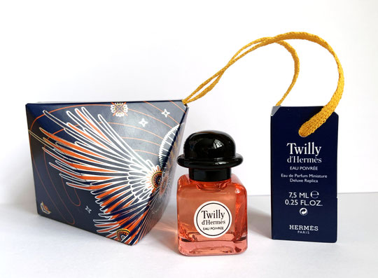 4)   NOËL 2020 - TWILLY EAU POIVREE, EAU DE PARFUM 7,5 ML PRESENTEE DANS UNE BOÎTE PYRAMIDALE
