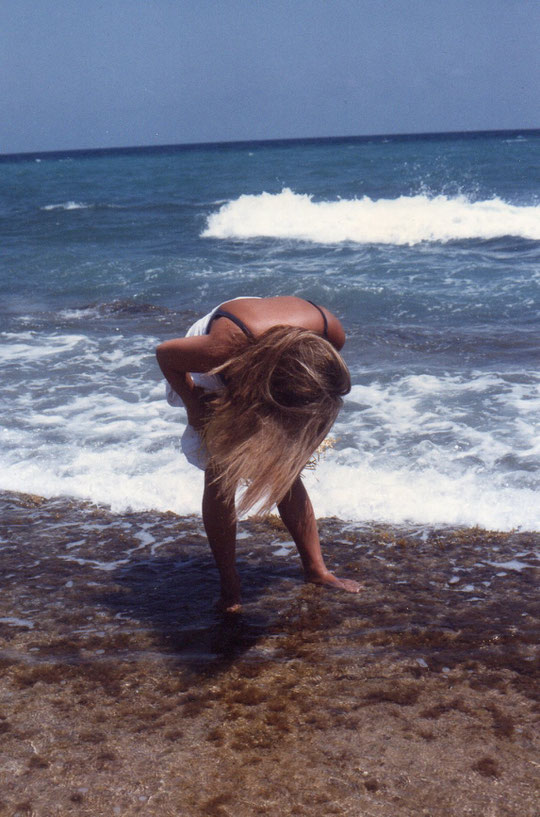 El mar bañaba tus pies........... F. Pedro. P. Privada.