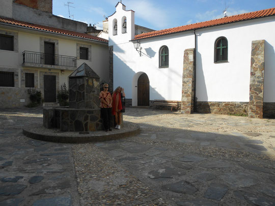  Riomalo de Abajo, aquí recibí el bautismo. Pedro. P. Privada. Año 2012.