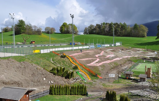 08.05.2010 Fertigstellung Unterbau - finita la base