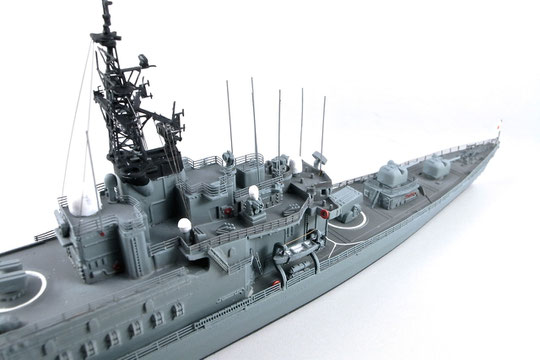 海上自衛隊ヘリ搭載護衛艦 DDH-141 はるな - 1/700 艦船モデルと 海上自衛隊ヘリ搭載護衛艦 DDH-141 はるな - 1/700 艦船モデルと