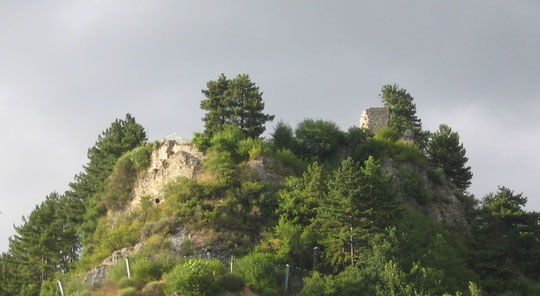 Petrella Salto ( Rieti) . La rocca Beatrice Cenci