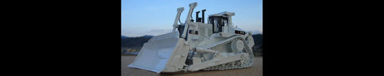 CATERPILLAR D-11R ブルドーザー (ホワイト)