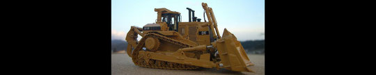 CAT　D-11R　ブルドーザー（イエロー）