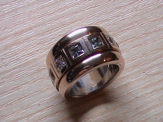 Bicolor-Ring mit Zirkonia