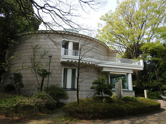 山手　神奈川近代文学館
