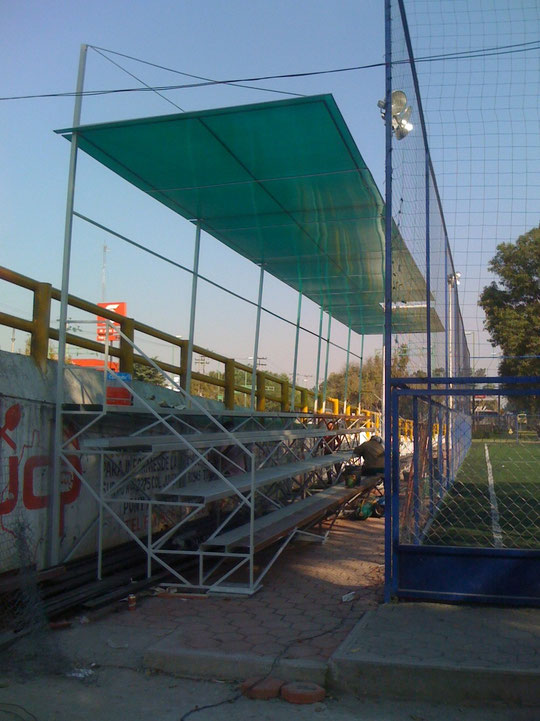 INSTALACION DE GRADAS