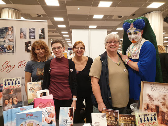 von links nach rechts: Ilona, Sitala, Caro, Mia, Schwester Irulan