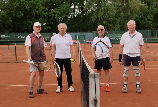 Manni Brackhagen und Rolf Sperling ließen auch in Raadt nichts anbrennen...