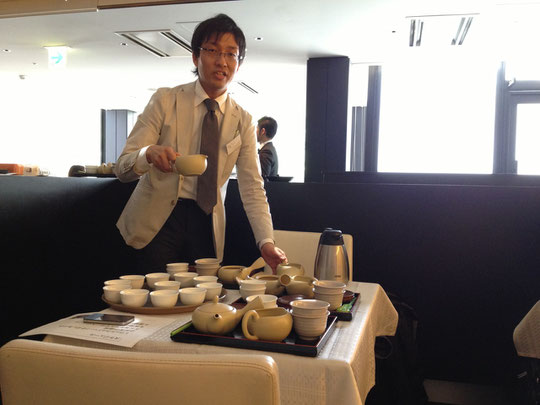 こんなにたくさんの茶器用意してくださってよかったです。ありがとうございました。