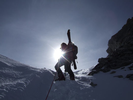 Le soleil nous accueille à la sortie du Serret du savon