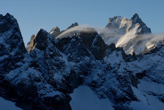 Ce matin à 7h, la Pointe des Aigles, la Pointe Emma et la Grande Ruine.