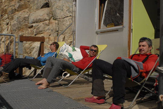 Hier après midi, c'était solarium et sieste, sur la terrasse du Promontoire, mais...