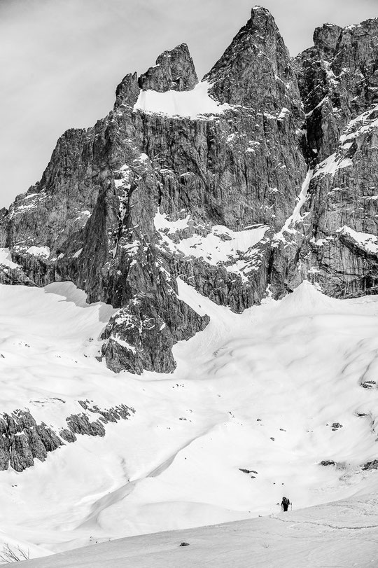 La Vallon des Etançons, le Promontoire et la face sud de la Meije vu par Alexandre Buisse. Un grand merci à lui !