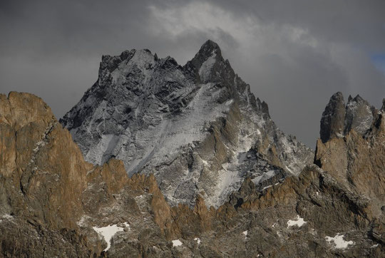 Toujours dimanche soir : la Face Nord de la Grande Ruine.