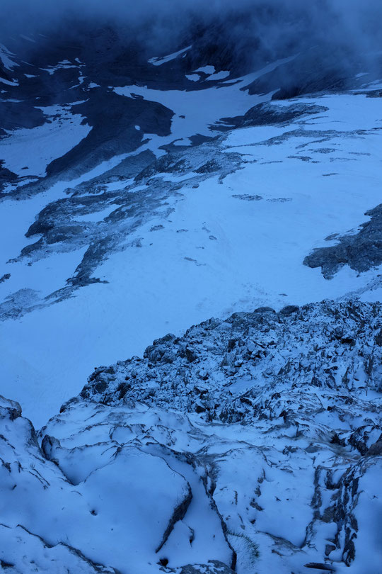 Ce matin, l'arête du Promontoire sous le refuge !