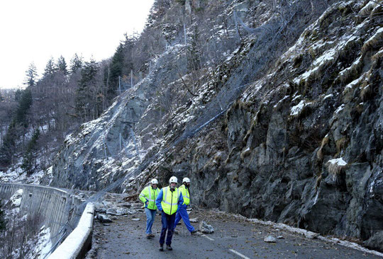 Photo d'un éboulement précédent sur la route de St Christophe (Janvier 2016)