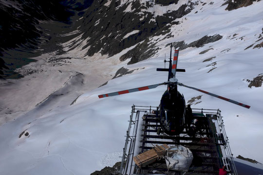 L'enneigement du Vallon des Etançons, jeudi dernier lors de l'héliportage.