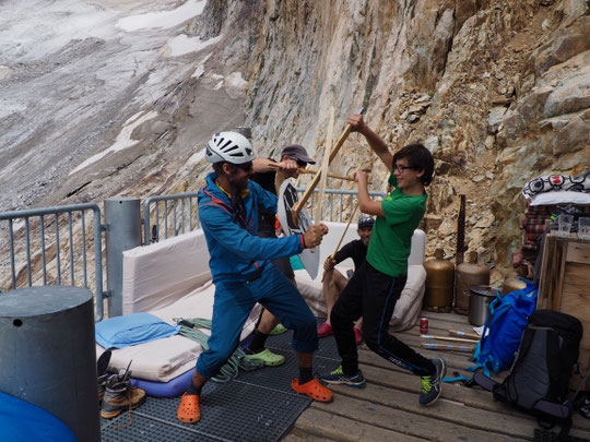 Pendant 10 années les enfants des gardiens ont accueilli les cordées d'alpinistes...