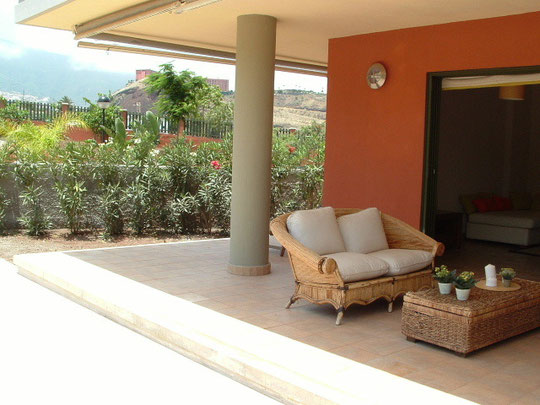 Luxusapartment zum vermieten für Langzeit in Puerto de la Cruz auf Teneriffa mit Terrasse und Pool
