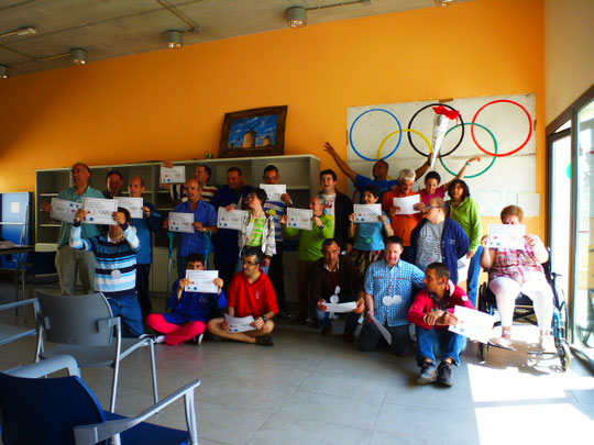 Foto de grupo de todos los ganadores en las olimpiadas 2014