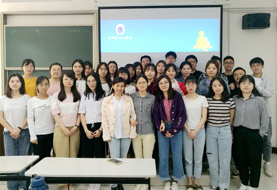 2019年5月，硕士生《金融系统工程》课程合影