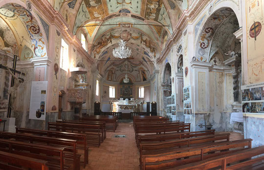 Saint-Nicolas de Moriani - Maître autel et nef