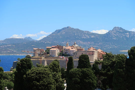 Vue de la citadelle de Calvi depuis le Cntre