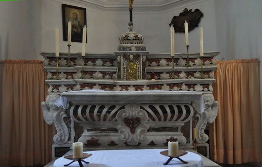 Algajola - maître-autel