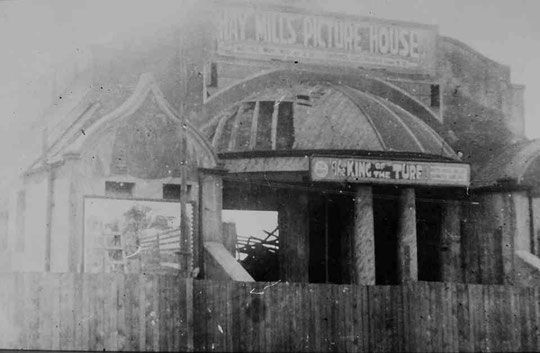 The Hay Mills Picture House being demolished, 1927 (Hay Mills Project)