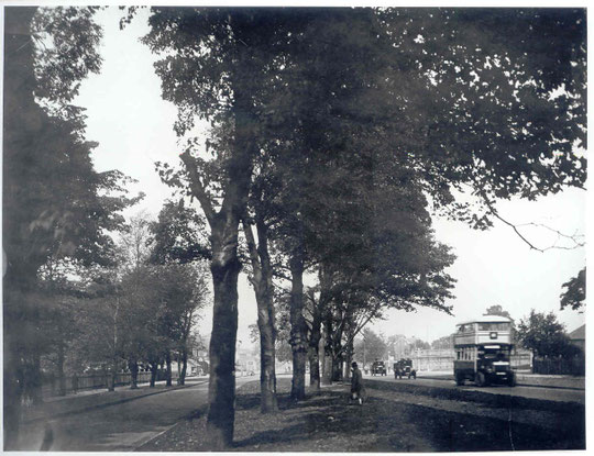 Fox Hollies Road 10 August 1932 (Birmingham Libraries)