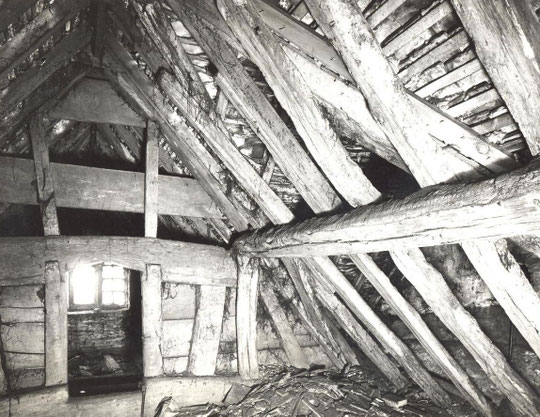 19. North east wing attic (not numbered on plan)