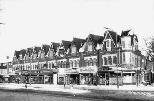 Shops at Oxford Road, 1981 (Mike Wood)