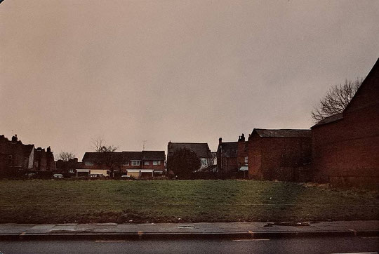 The gap where numbers 1303-13 stood, photographed in 1984.