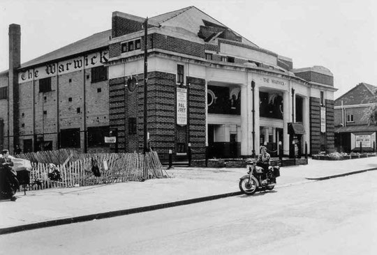 The Warwick cinema, 1958 (Birmingham Libraries)