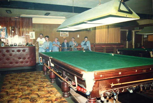 The snooker room and bar, July 1988