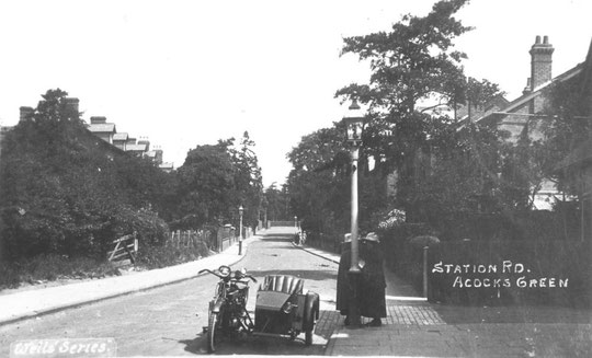 Station Road looking towards Oxford Road