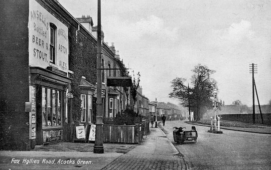 Number 195 was a grocer and/or beer retailing business until c. 1974 (thanks to Peter White)