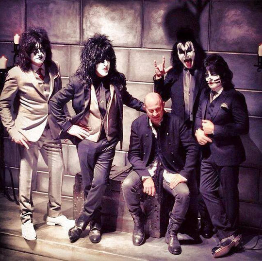 KISS VARVATOS