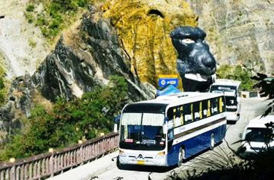 Kennon Road, Baguio City, Benguet Province (Photo Courtesy of the Genesis Bus Corporation)