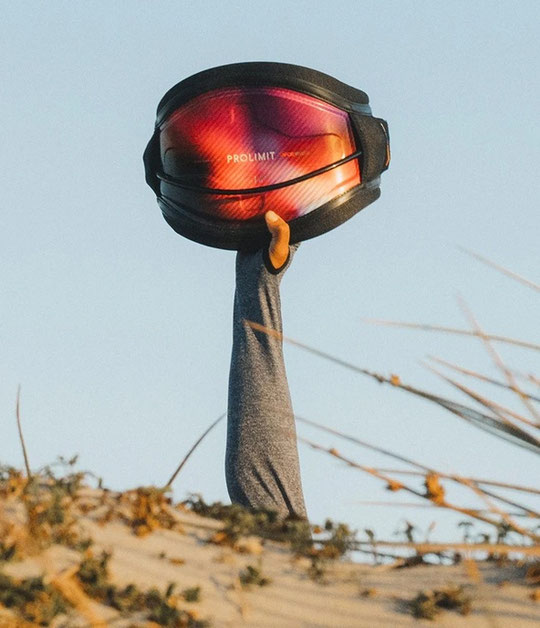 Prolimit Harnes Kite Waist Vapor Purple Red bei WindSucht