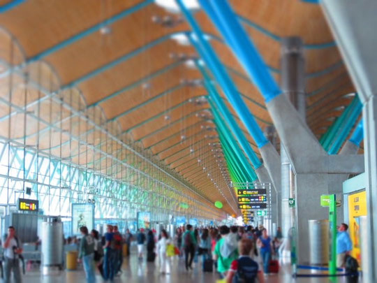 - Aeropuerto de Madrid Barajas - 