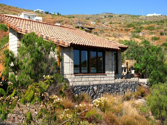Auf der Urlaubsinsel Teneriffa befindet sich das Ferienhaus Vicente auf einer Naturfinca von 12.000qm.
