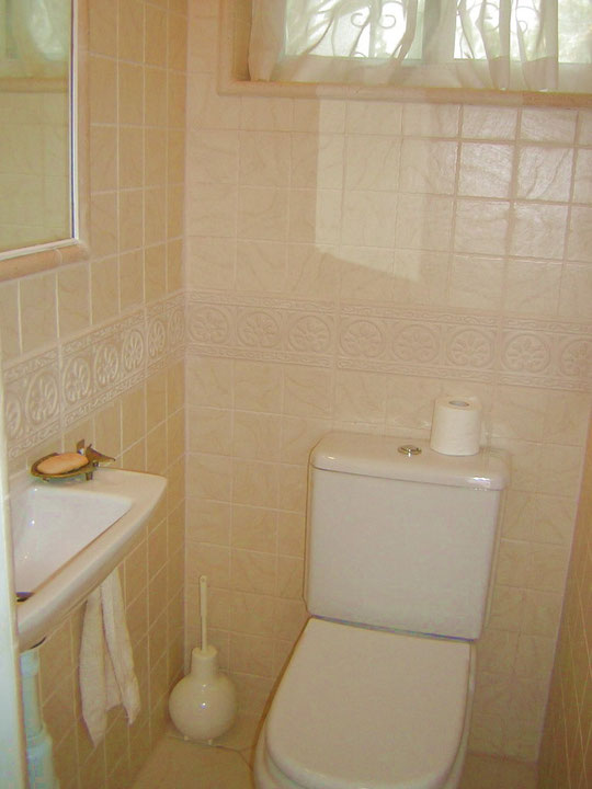 seperates Gäste WC im Ferienhaus