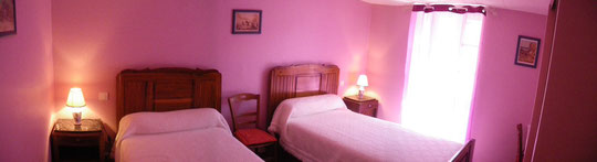 Chambre rose 2 lits de 100 cm