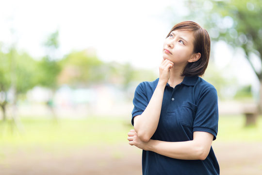 坐骨神経痛が原因で首が痛い奈良県大和高田市の女性