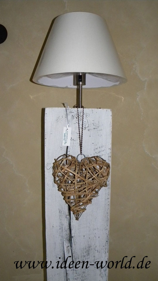 Lampen Design - http://www.holz-lounge-möbel.de/google2708882c6674c2fe.html