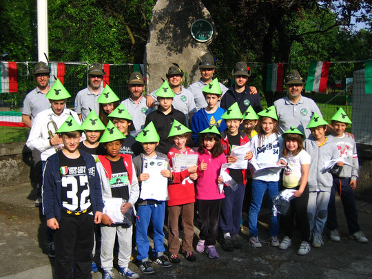 1 giugno 2014 - I partecipanti della 1° edizione della Notte Bianca degli Alpini, in occasione dei festeggiamenti per il 50° anniversario della fondazione del Gruppo di Paderno Dugnano