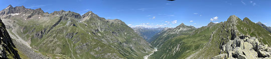 Dal Passo Andolla verso la Svizzera