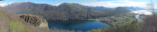 Il lago di Mergozzo, a destra in alto il lago maggiore